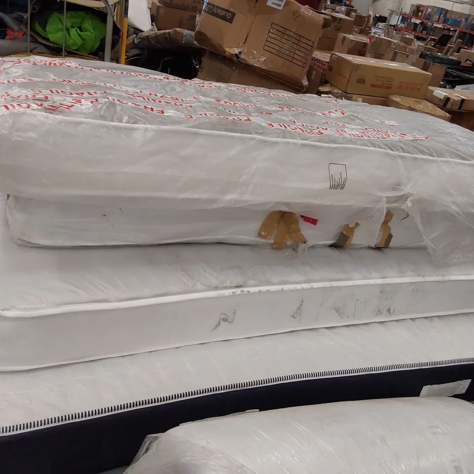 PALLET OF APPROXIMATELY 6X ASSORTED MATTRESSES 