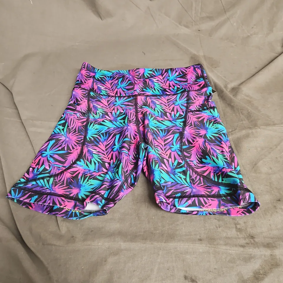 STURDY BY DESIGN THIGH POCKET MID SHORTS UV IN ISLAND VIBES SIZE M