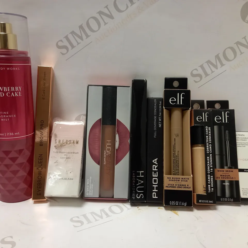 LOT OF APPROX 10 ASSORTED MAKEUP PRODUCTS TO INCLUDE STRAWBERRY POUNDCAKE FRAGRANCE MIST, HUDA LIQUID LIPSTICK, E.L.F CAMO CONCEALER, ETC