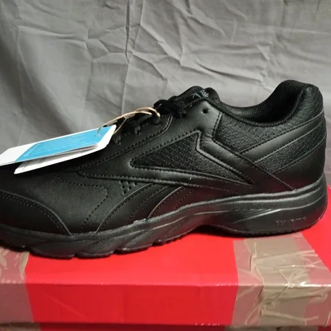 REEBOK WORK N CUSHION 4.0 WALKING SHOES – MEN'S, UK 9, BLACK