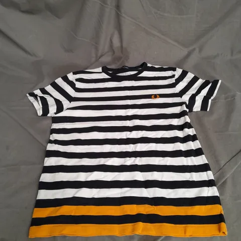 FRED PERRY TSHIRT IN STIPE MULTI SIZE S