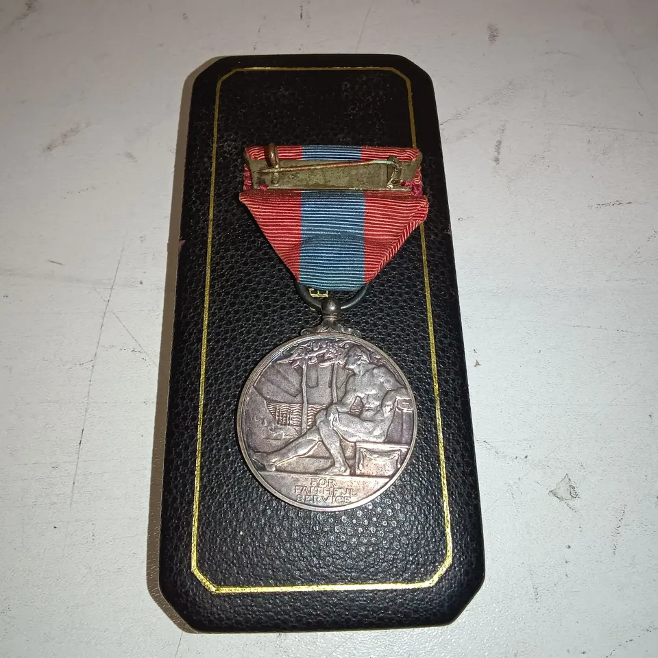 IMPERIAL SERVICE MEDAL