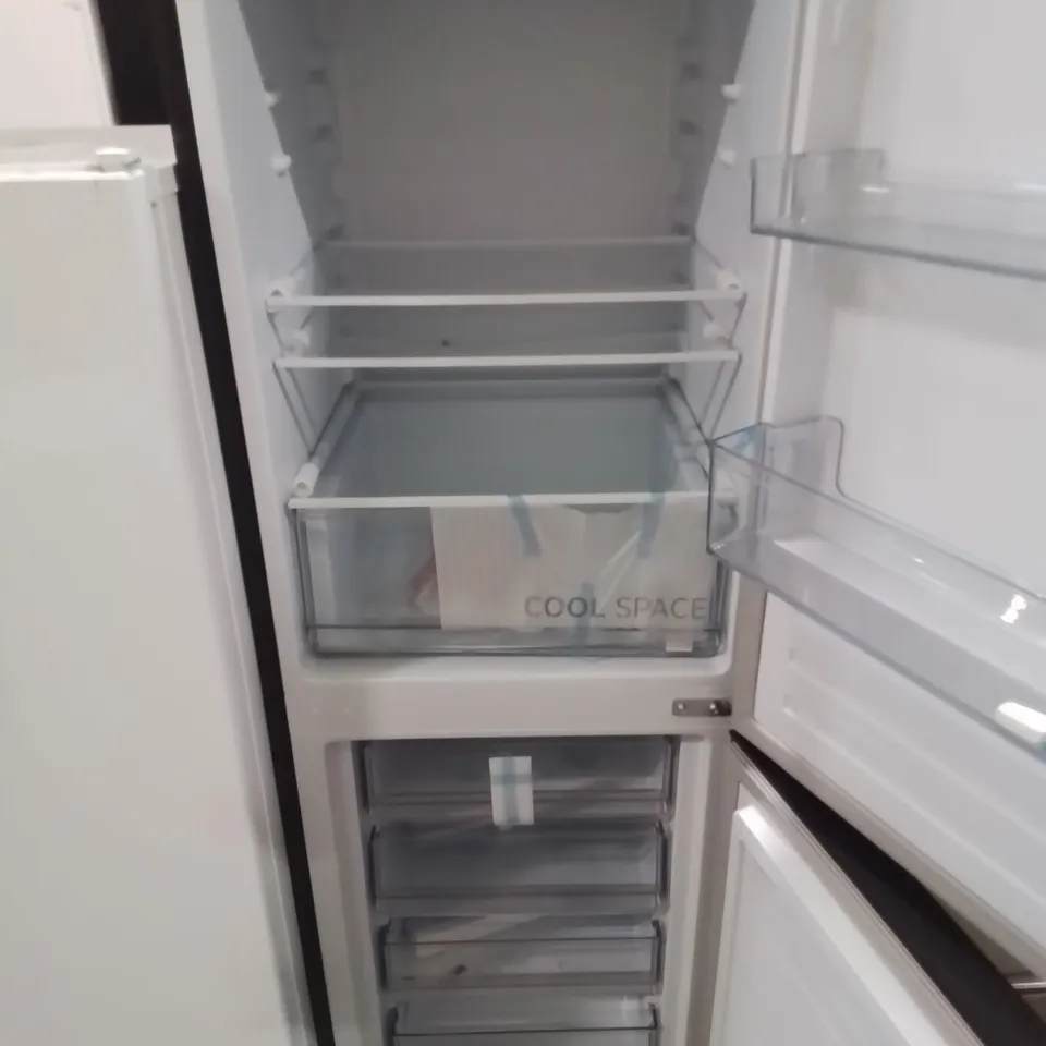 HOOVER HOCE3T618FBK FREESTANDING FRIDGE FREEZER - UNPROCESSED RAW RETURN 