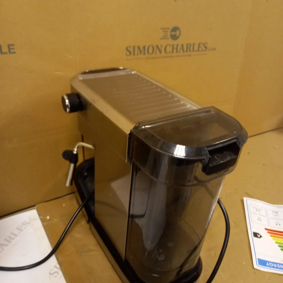 MORPHY RICHARDS 172020 ESPRESSO COFFEE MACHINE