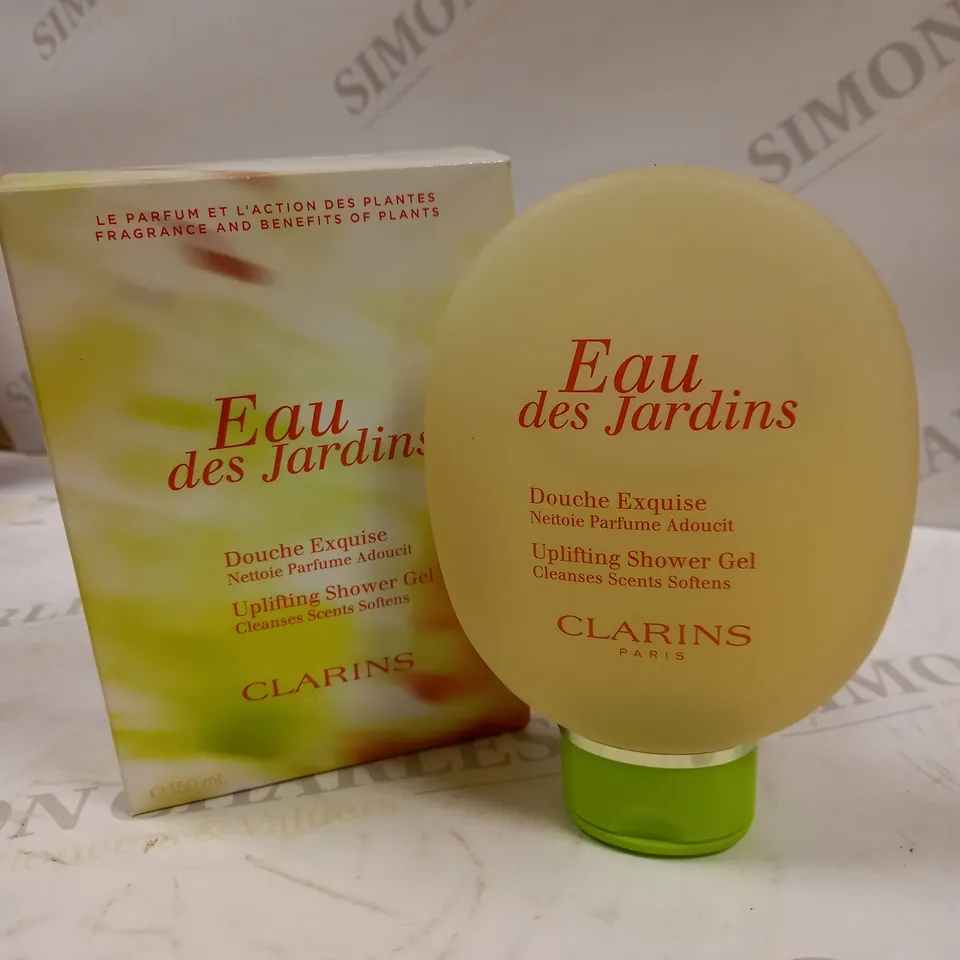 LOT OF  APPROX 12 CLARINS PARIS EAU DES JARDINS UPLIFTING SHOWER GEL 12 X 150ML