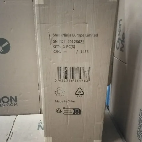 BOXED SHARK POWERDETECT CORDED STICK VACUUM CLEANER HZ4000UKT