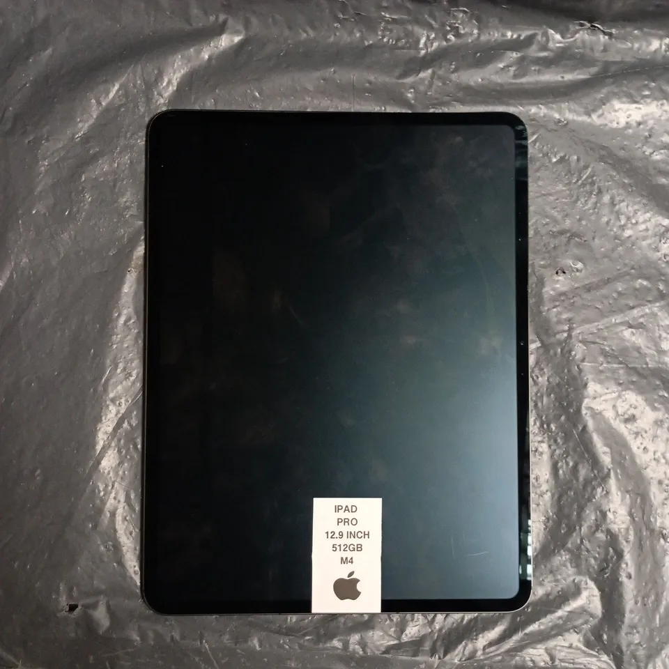 APPLE IPAD PRO TABLET