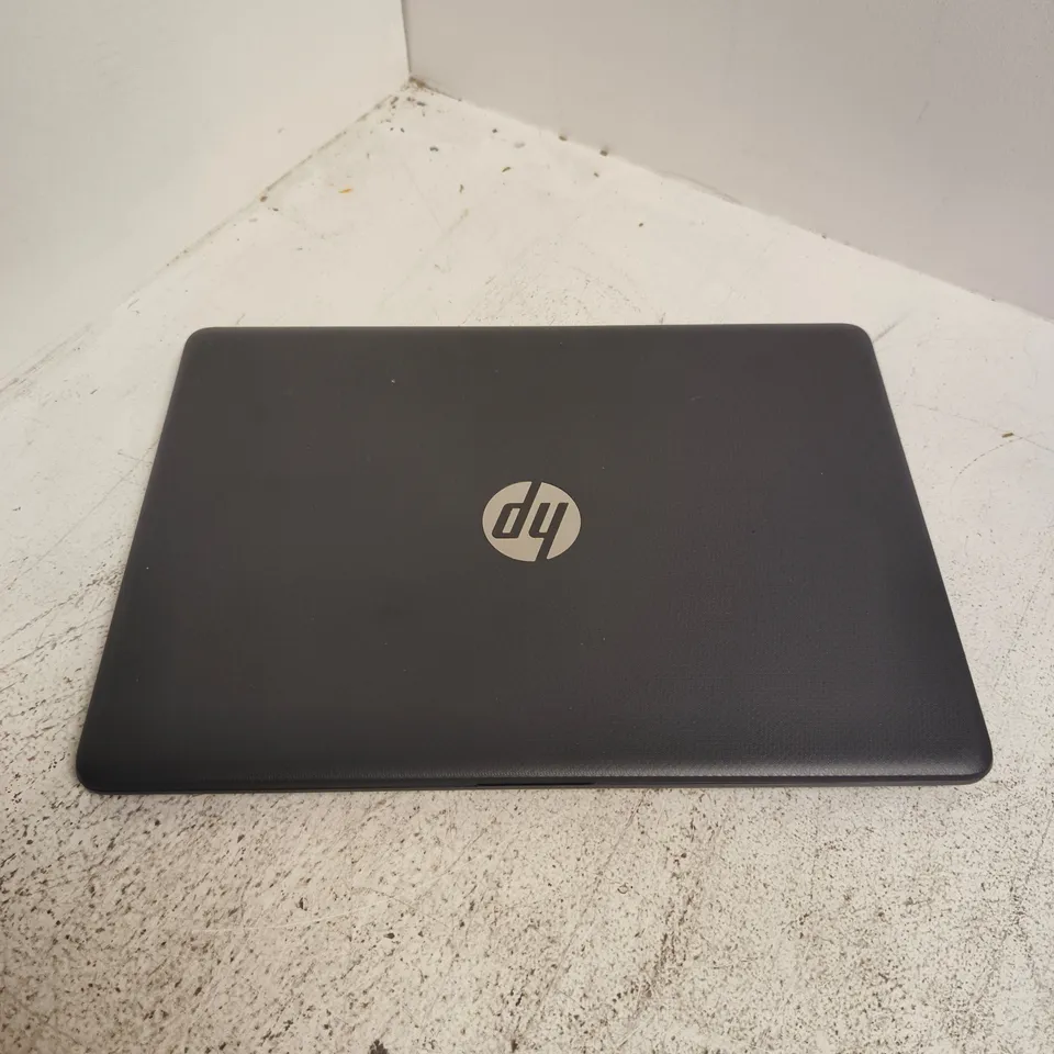 HP STREAM 14-CM0506SA 14" LAPTOP