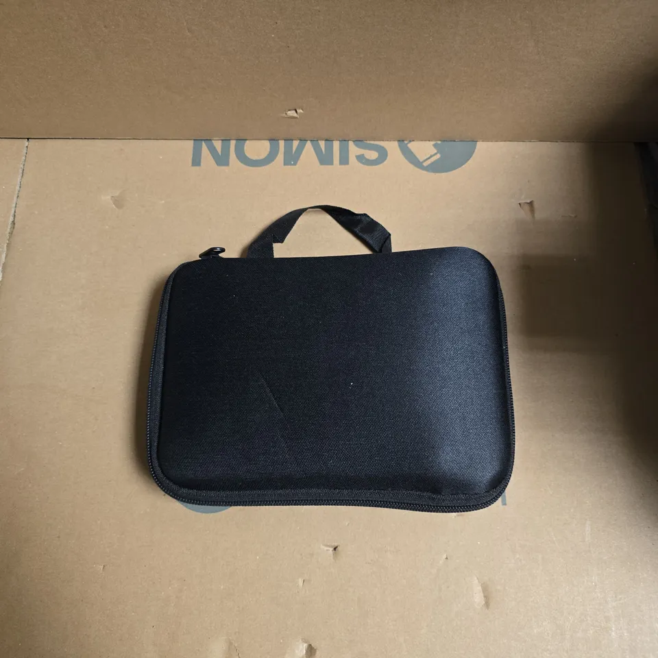 FOLDABLE QUADCOPTER DRONE WITH REMOTE CONTROLLER – BLACK, CARRY CASE