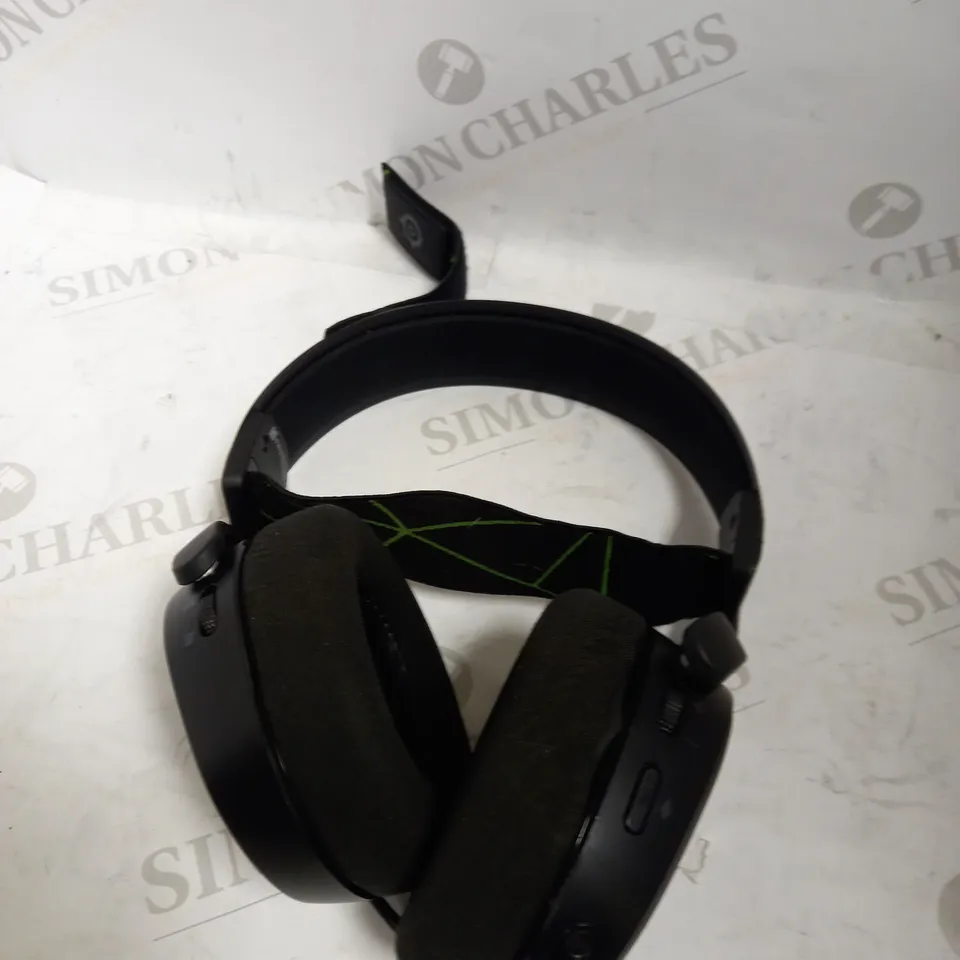 STEELSERIES ARCTIS 9X XBOX ONE WIRELESS GAMING HEADSET