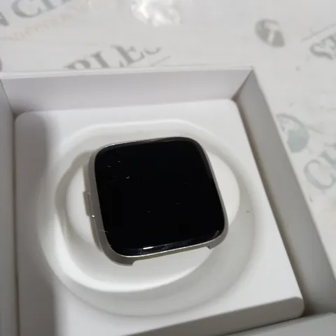 FITBIT VERSA