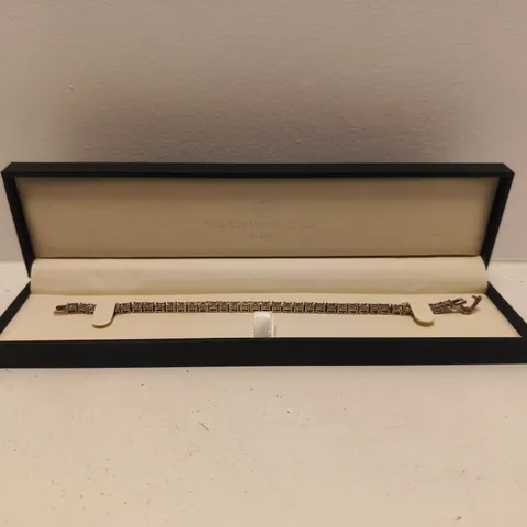BOXED THE DIAMOND STORE TENNIS BRACELET