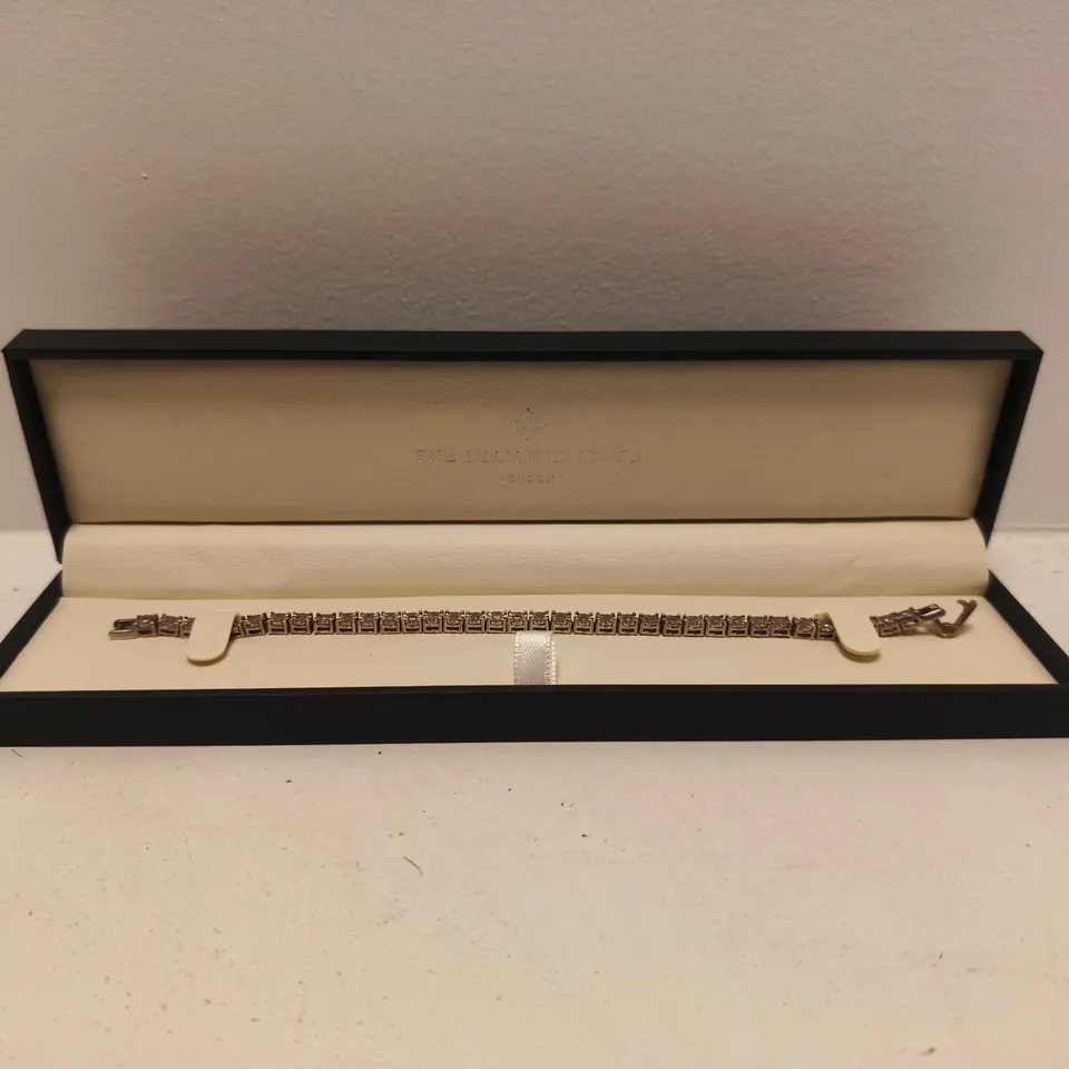 BOXED THE DIAMOND STORE TENNIS BRACELET