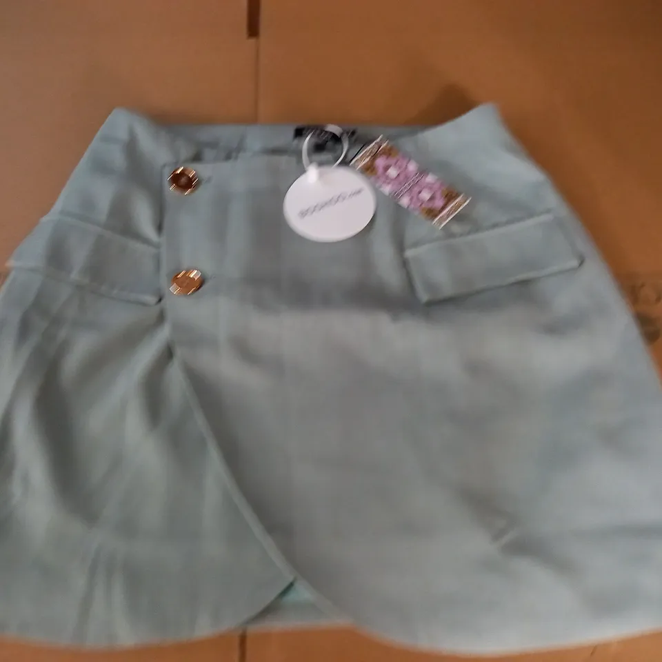 BOOHOO TAILORED WRAP MINI SKIRT IN SAGE - 12