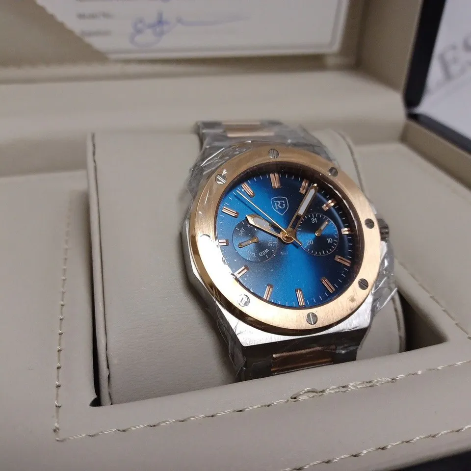 DESCHAMPS & CO MENS CHRONOGRAPH WATCH – SUB DIALS WITH DATE – STAINLESS STEEL CASE & STRAP – 5ATM WATER RESISTANT - WOODEN GIFT BOX