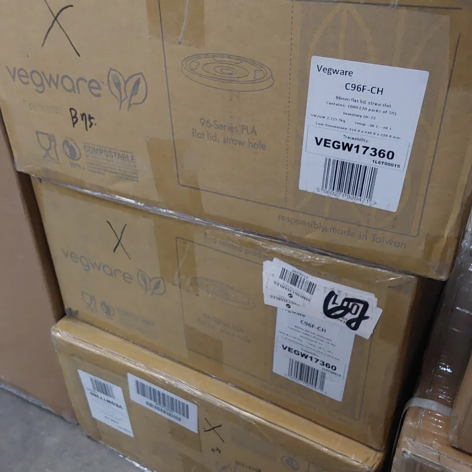 FOUR CASES EACH CONTAINING 1000 VEGWARE 96mm FLAT CUP LIDS WITH STRAW HOLES