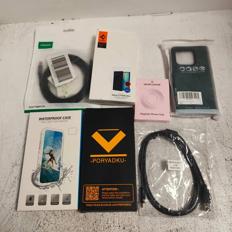 APPROXIMATELY 15 ASSORTED MOBILE PHONE ACCESSORIES TO INCLUDE POWER BANK, CASES AND CHARGE CABLES