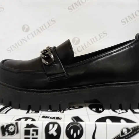 KOI VEGAN BUCKLE DETAIL SHOES UK SIZE 9