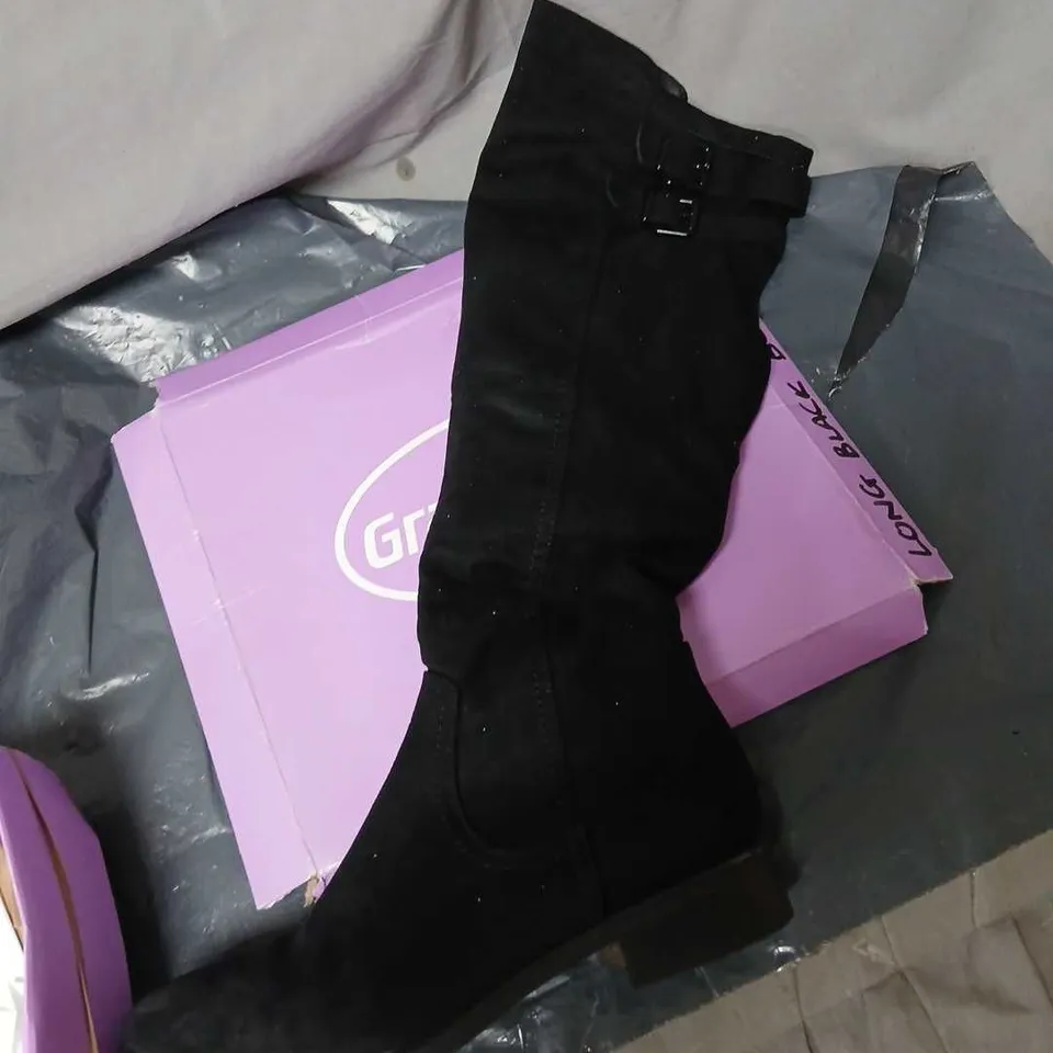 GRACELAND WOMEN'S BLACK KNEE-HIGH BOOT, UK 7 (EU 40) – BUCKLE DETAIL