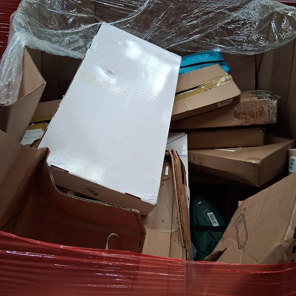 PALLET CONSISTING OF A LARGE QUANTITY OF ASSORTED HOUSEHOLD AND ELECTRICAL PRODUCTS AND ACCESSORIES TO INCLUDE;
