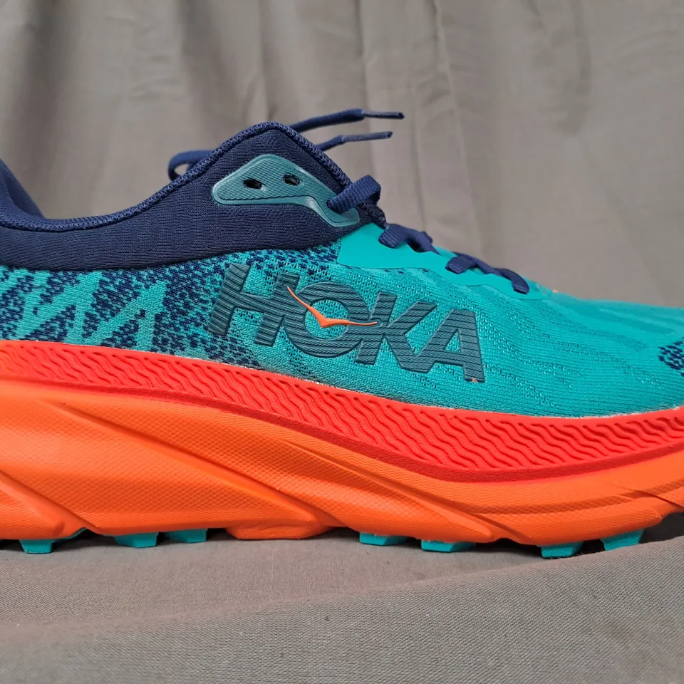 BOXED PAIR OF HOKA CHALLENGER ATR 7 SHOES IN AQUA/ORANGE/NAVY UK SIZE 9