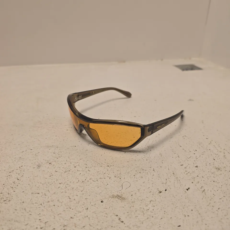 MELLER SUNGLASSES WITH AMBER LENSES – BOXED