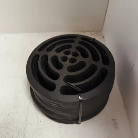 10 ROUND DISHED CAST-IRON GULLY GRIDS