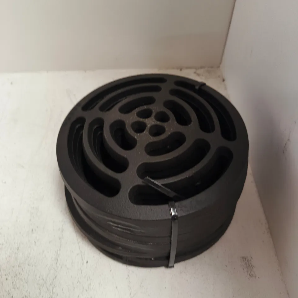 10 ROUND DISHED CAST-IRON GULLY GRIDS