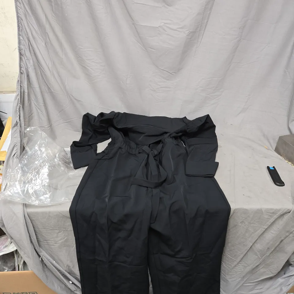 BEN DE DISI WOMEN'S BLACK BELTED JUMPSUIT – UK 16 (16P)