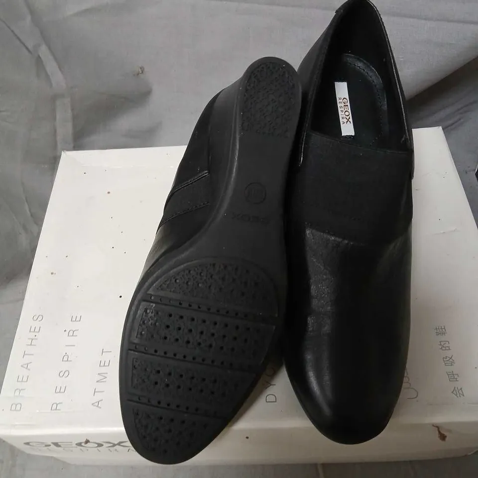 GEOX INSPIRA WEDGE BLACK LEATHER – UK 4 (EU 37)