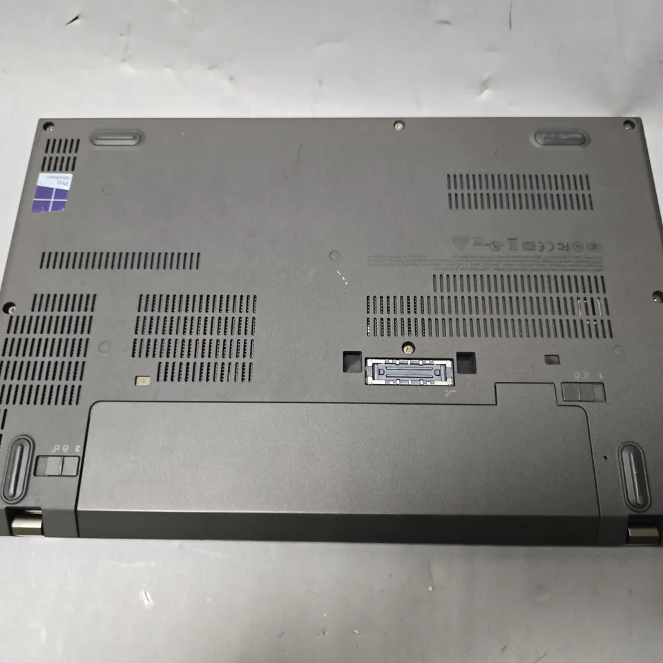 LENOVO X270 THINKPAD LAPTOP IN BLACK