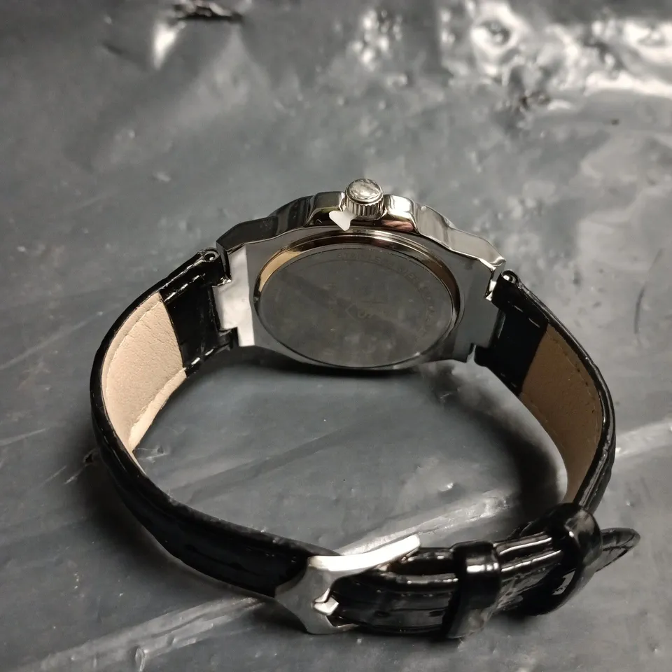 MENS FRANK SCHMIDT WATCH – TEXTURED DIAL WITH DATE – LEATHER STRAP