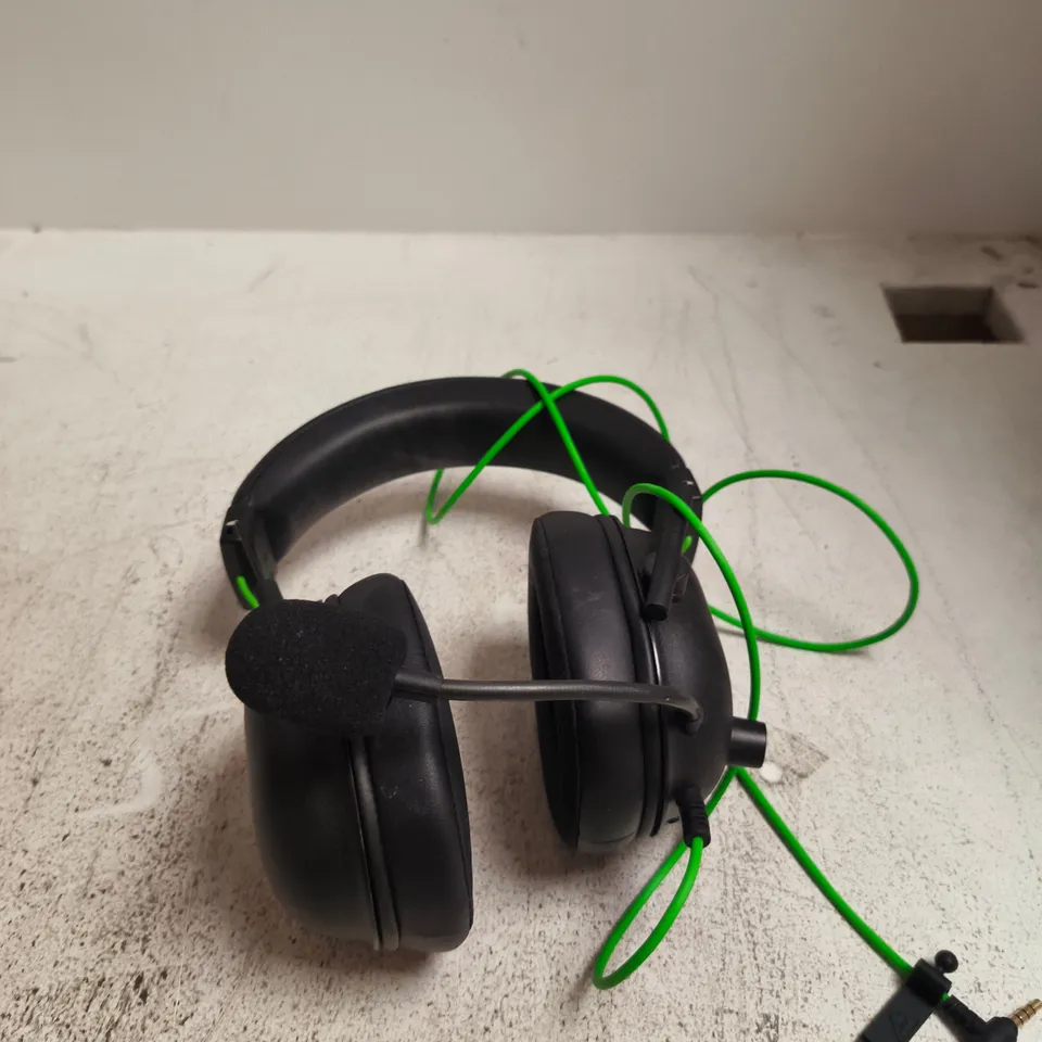 RAZER GAMING HEADSET – BLACK WITH GREEN CABLE