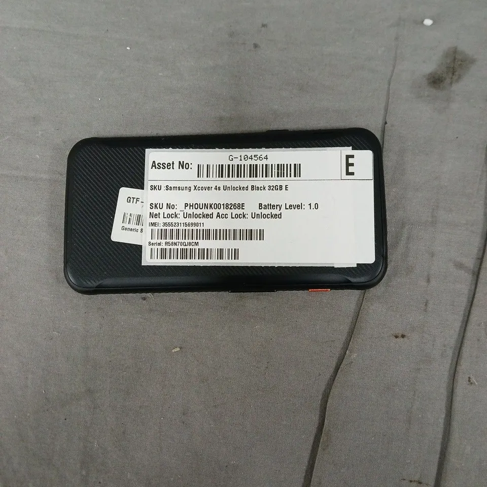 SAMSUNG XCOVER 4S SMARTPHONE – BLACK, UNLOCKED, 32GB (CRACKED SCREEN)