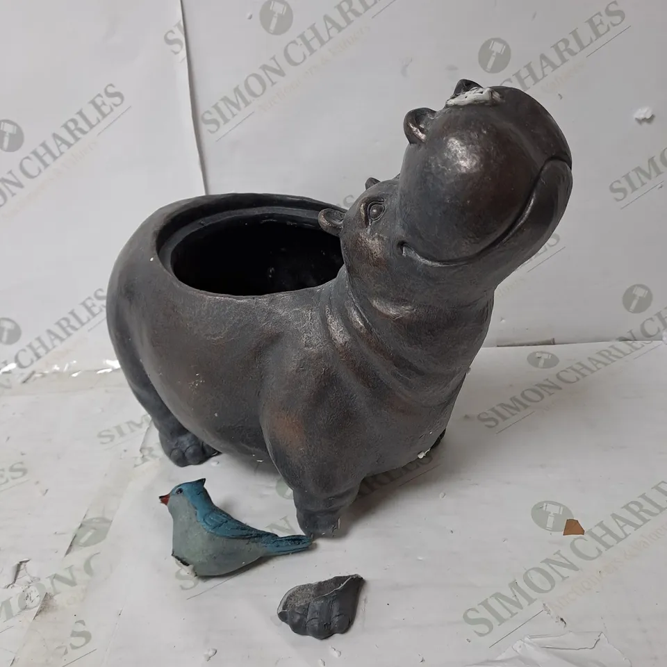 MY GARDEN STORIES HIPPO PLANTER