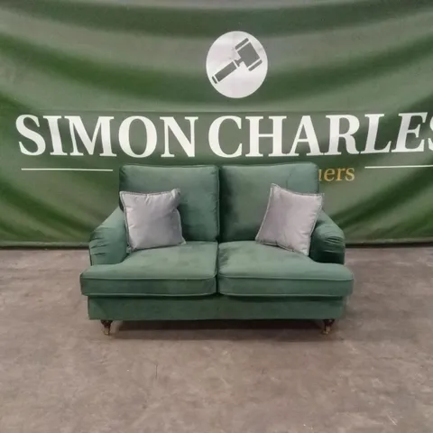 MARCANTONIO 2 SEATER VELVET SOFA - EMERALD GREEN