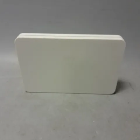 SKY WIFI ROUTER IN WHITE MODEL SR213-02-UK-WHT