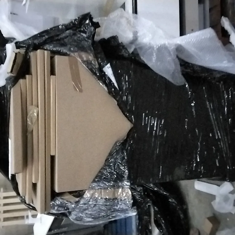 PALLET OF APPROX 10 ASSORTED BATHROOM FURNITURE TO INCLUDE BASIN DOORS, BASE WALL DOORS, PANELS AND VANITY END PANEL