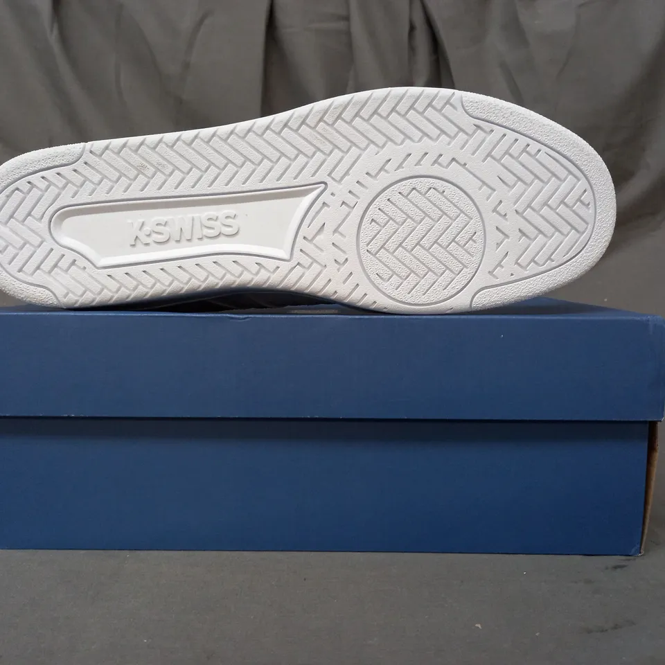 BOXED PAIR OF K.SWISS SHOES IN WHITE/GREY/BLUE UK SIZE 11