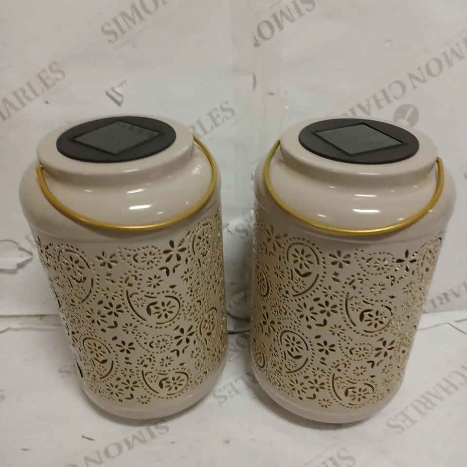 GARDEN REFLECTIONS SET OF 2 PATTERNED SOLAR LANTERNS, PAISLEY