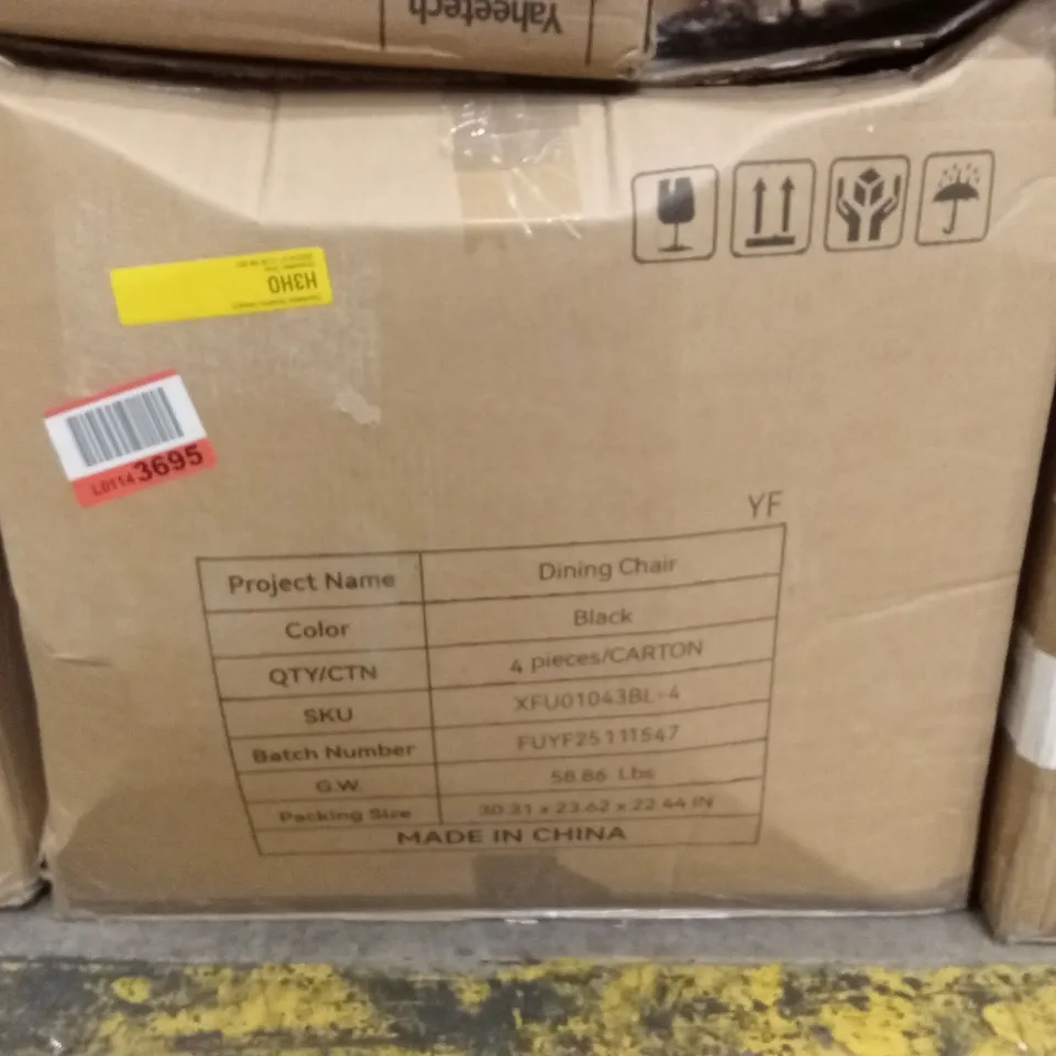 BOXED SET OF 4 DINING CHAIRS - BLACK (1 BOX)
