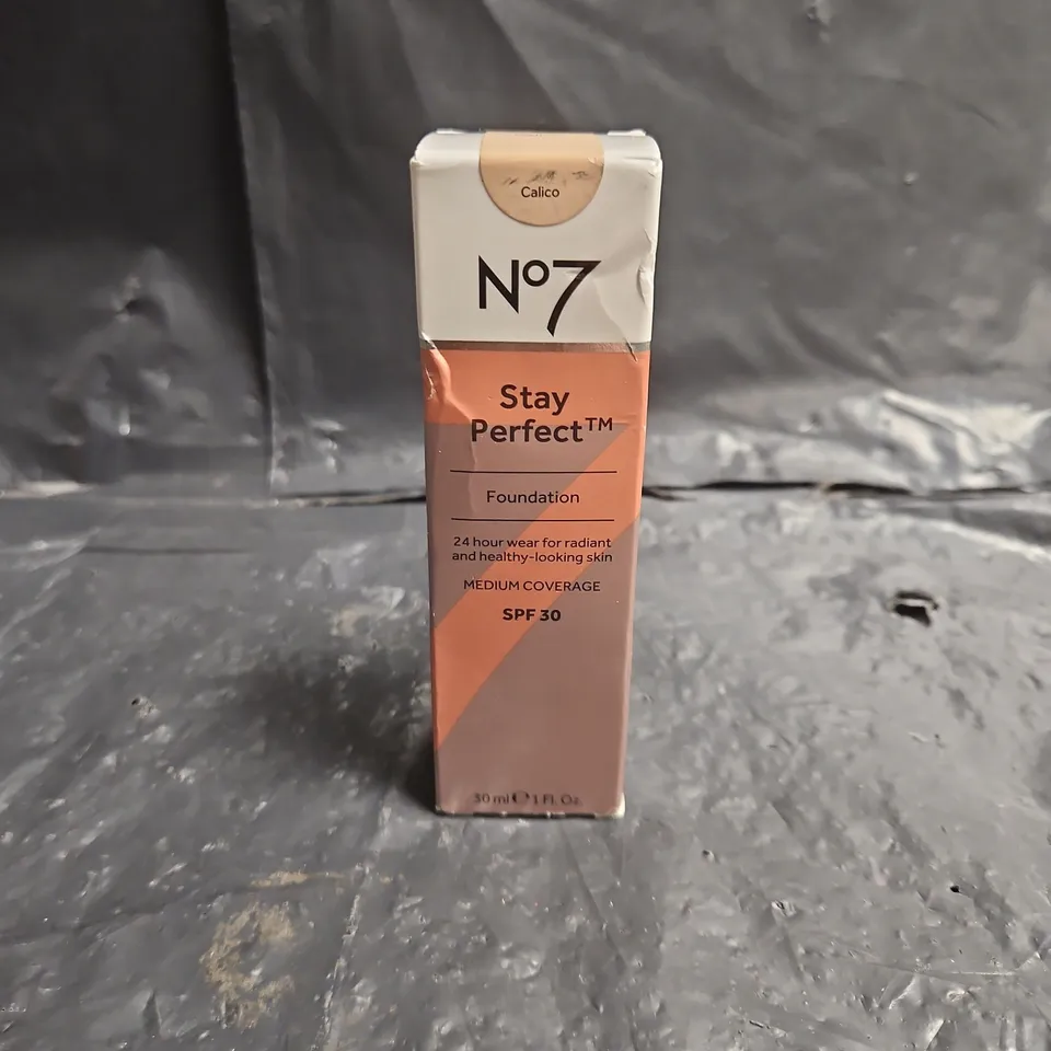 N°7 STAY PERFECT FOUNDATION IN SHADE CALICO – MEDIUM COVERAGE, SPF 30, 50ML
