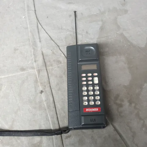 ROAMER MT-997FOR6A MOBILE PHONE WITH ANTENNA – VINTAGE BRICK PHONE 