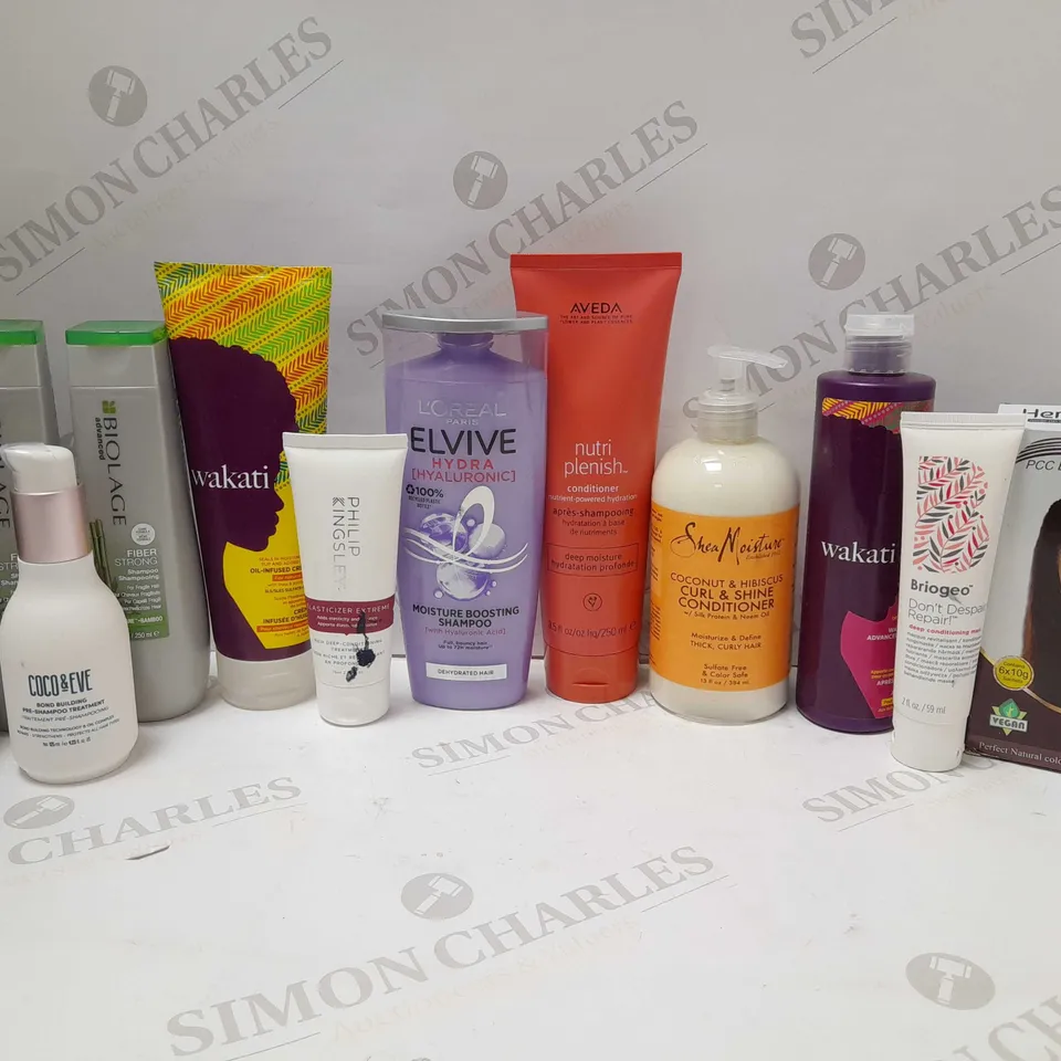 LOT OF APPROX 12 ASSORTED HAIRCARE PRODUCTS TO INCLUDE L'OREAL SHAMPOO, PHILIP KINGSLEY CONDITIONING TREATMENT, BIOLAGE FIBER STRONG SHAMPOO, ETC