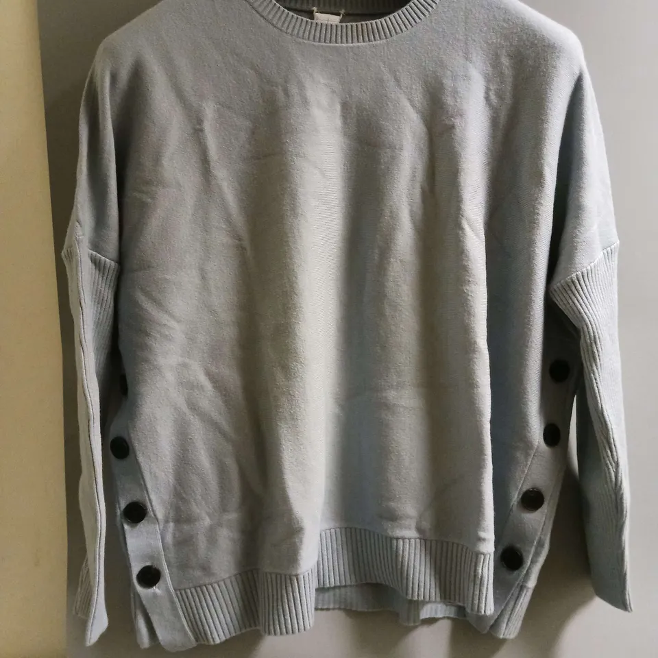 WYNNE COLLECTION DROP SHOULDER BUTTON JUMPER FADED BLUE SIZE S