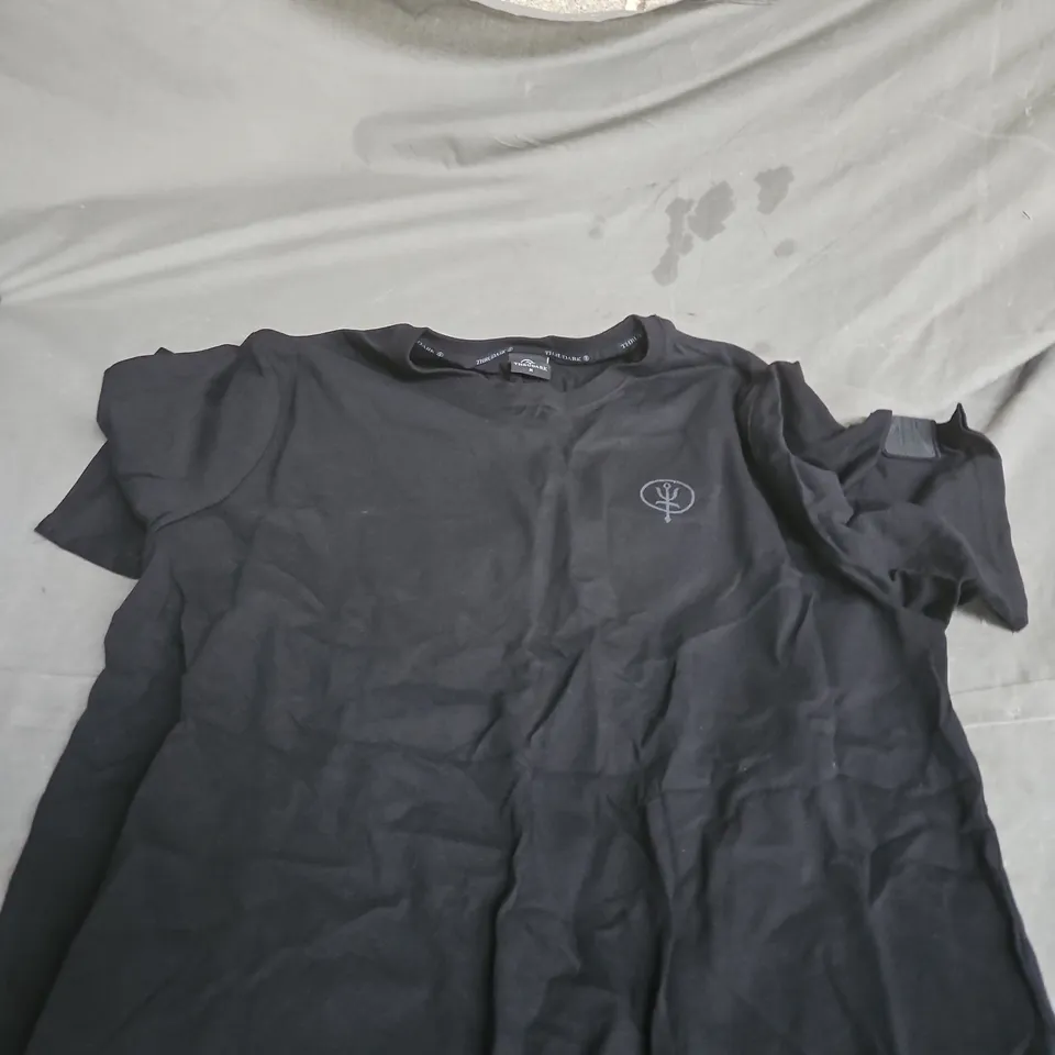 THRUDARK T-SHIRT IN BLACK - M