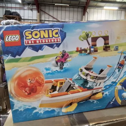 LEGO SONIC TAILS’ ADVENTURE BOAT 76997