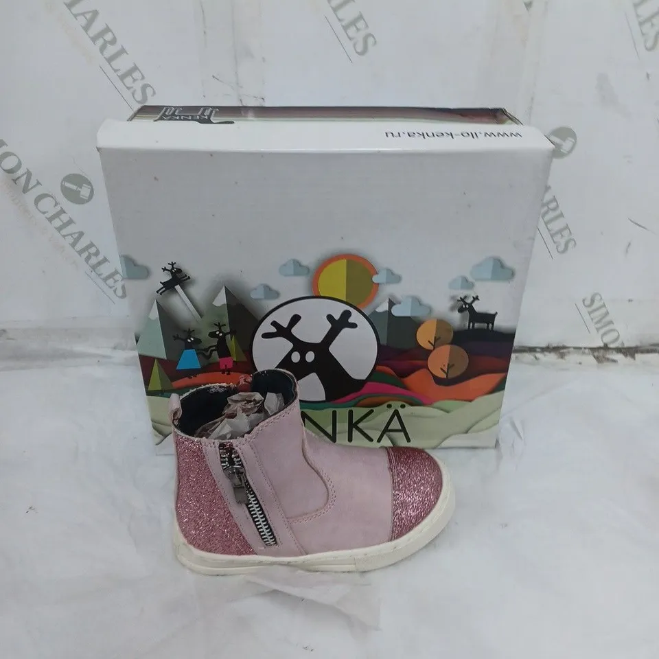 LARGE BOX OF BOXED KENKA DOUBLE ZIP PINK GLITTER CHILDRENS BOOTS IN VARIOUS SIZES