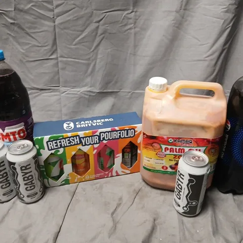 APPROXIMATELY 8 ASSORTED FOOD & DRINK ITEMS TO INCLUDE PALM OIL, PEPSI MAX, GABYR ALCOHOL FREE STOUT, ETC - COLLECTION ONLY