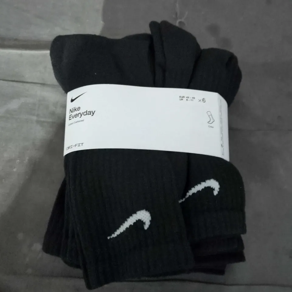 NIKE EVERYDAY CREW SOCKS, BLACK, 6-PACK, UK 8-11 (EU 42-46)